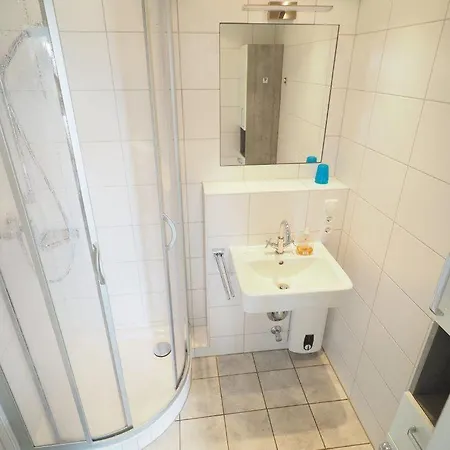 Appartement-98 *